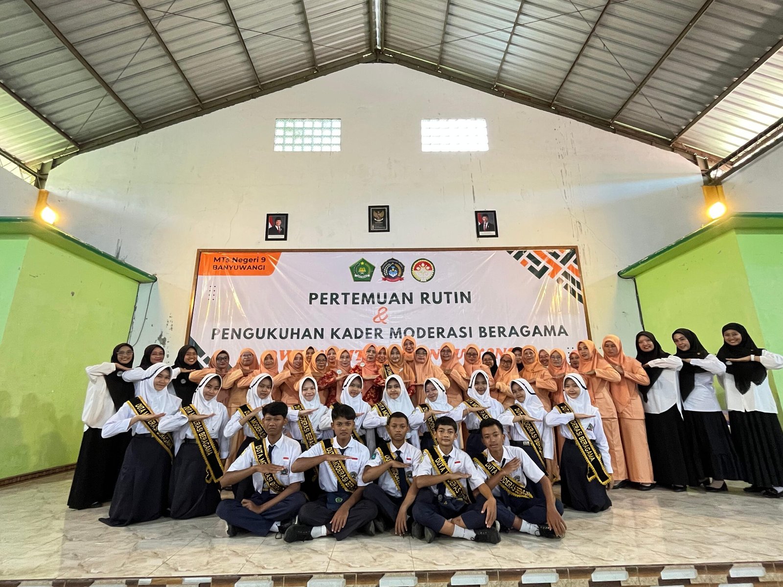 Pengukuhan Duta dan Kader Moderasi Beragama MTsN 9 Banyuwangi