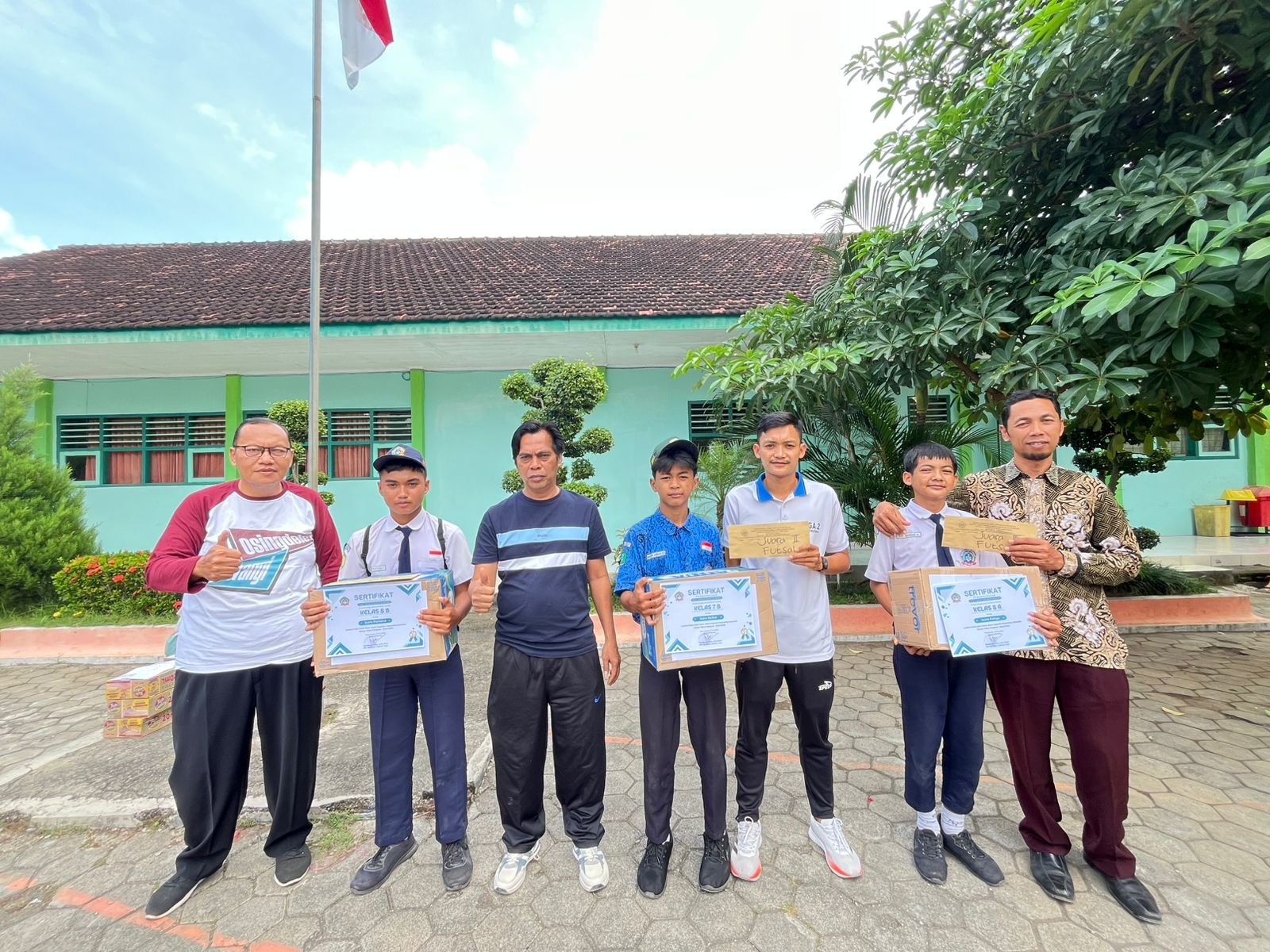 Semarak Class Meeting MTsN 9 Banyuwangi: Tumbuhkan Sportivitas, Kreativitas, dan Kebersamaan