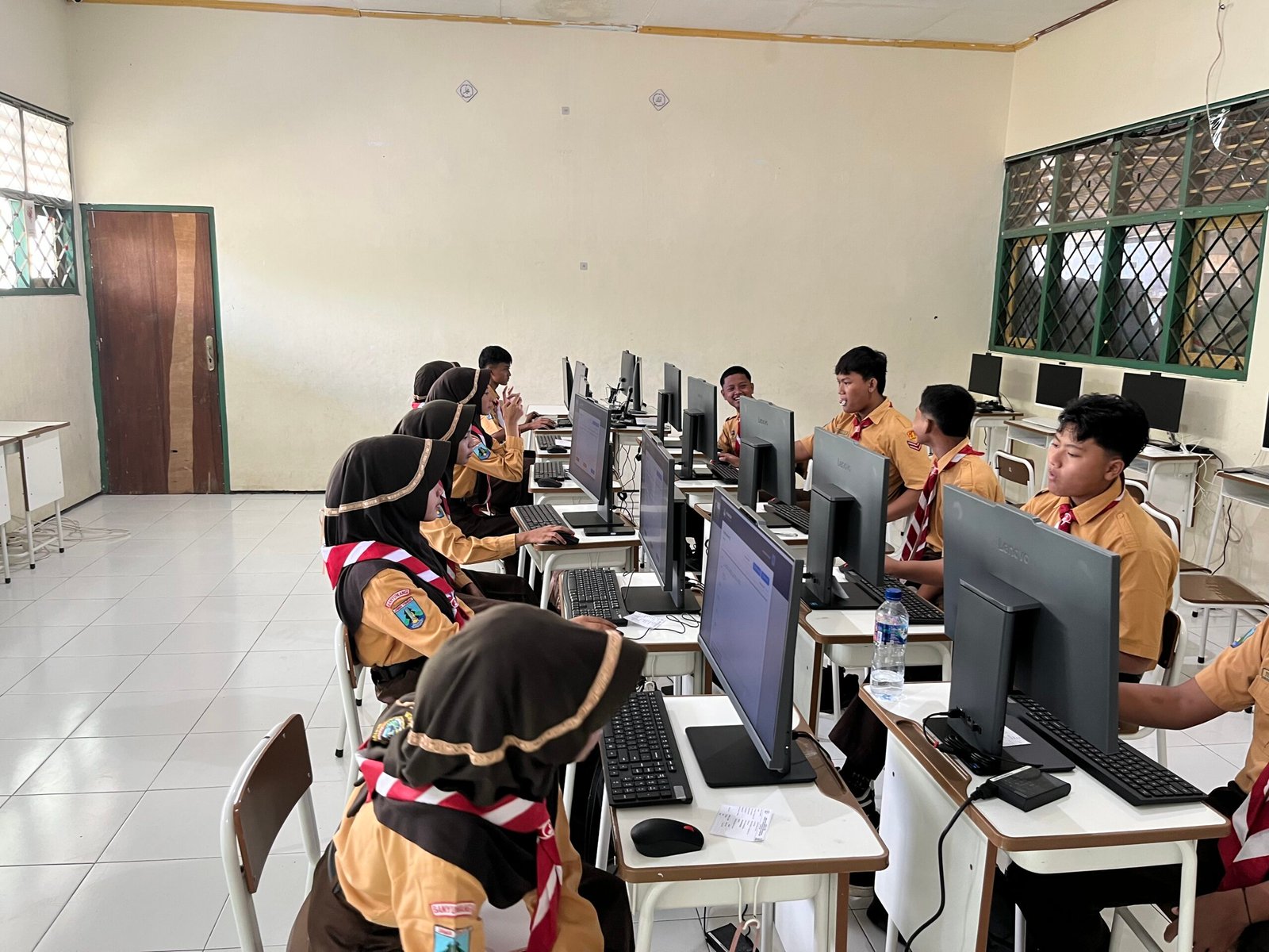 MTsN 9 Banyuwangi Optimalkan Persiapan OSN Melalui Uji Coba Ujian Online