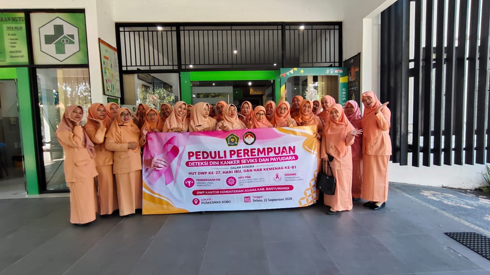 DWP UP MTsN 9 Banyuwangi Ikuti Kegiatan Peduli Perempuan, Deteksi Dini Kanker Serviks dan Payudara