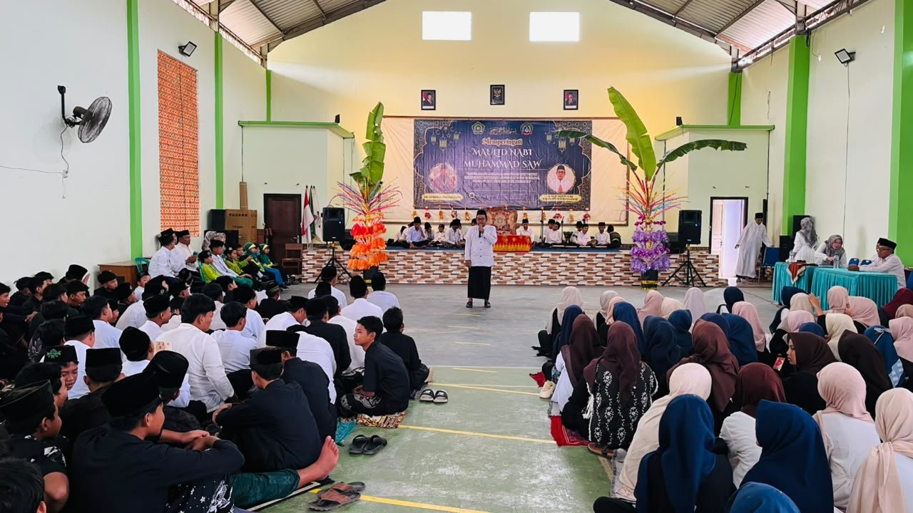 MTsN 9 Banyuwangi Peringati Maulid Nabi, Tanamkan Keteladanan Akhlak Rasulullah SAW
